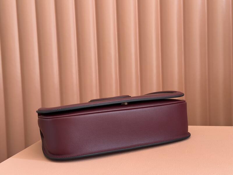 Gucci Blondie Burgundy leather shoulder — Top Quality Replica
