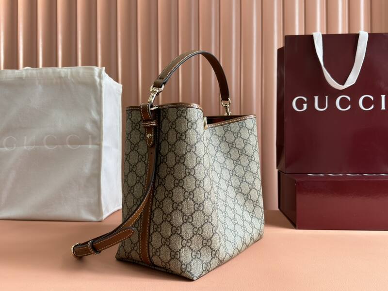 Gucci GG Emblem Beige GG canvas with brown leather crossbody — Top Quality Replica