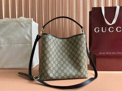 Gucci GG Supreme beige brown with black leather trim shoulder Top Quality Replica