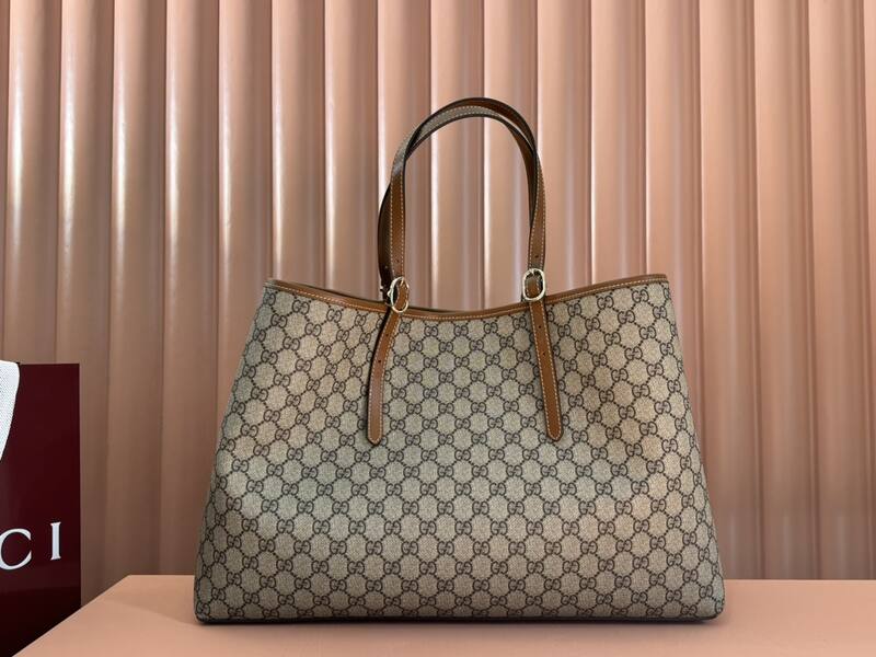 Gucci GG Emblem Beige Ebony GG Supreme with Brown leather trim tote — Top Quality Replica