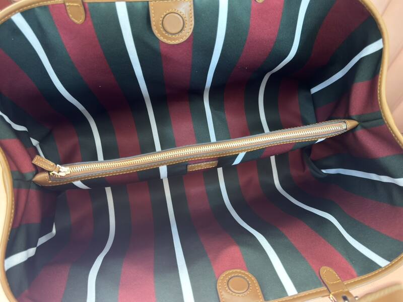 Gucci GG Emblem Beige Ebony GG Supreme with Brown leather trim tote — Top Quality Replica