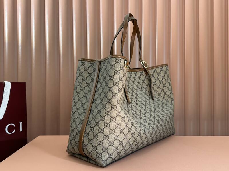 Gucci GG Emblem Beige Ebony GG Supreme with Brown leather trim tote — Top Quality Replica