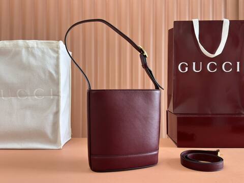 Gucci Burgundy mini crossbody AAA Quality Replica