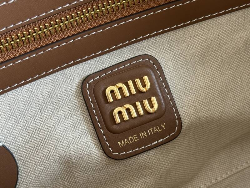 Miu Miu Brown shoulder bag — Top Quality Replica