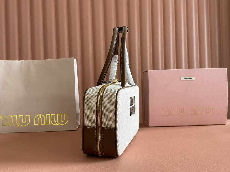 Miu Miu Brown shoulder bag — Top Quality Replica