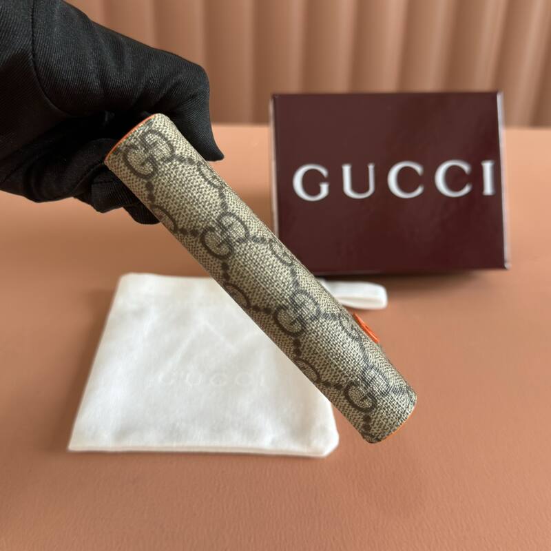 Gucci GG Supreme everyday — Premium Replica