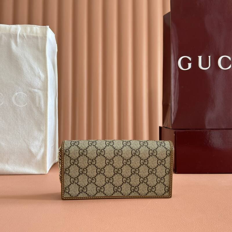 Gucci 1955 GG Supreme canvas crossbody — Premium Replica