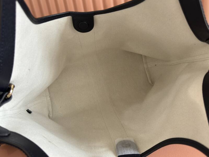 Gucci Giglio GG Supreme canvas with blue and red Web shoulder — 1:1 Replica