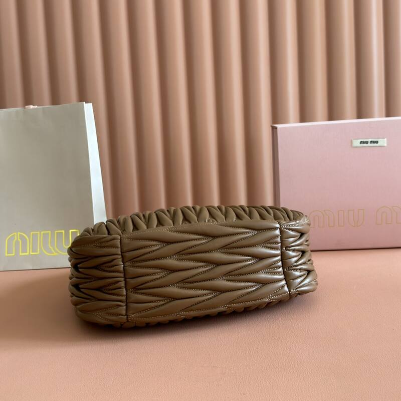 Miu Miu Wander Matelasse Hobo Brown Matelasse Leather 29x24x10cm shoulder — 1:1 Replica