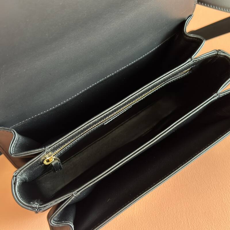 Gucci Siena Black shoulder — AAA Quality Replica