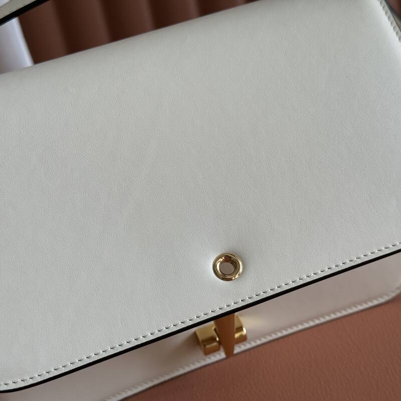 Gucci Siena Off-white shoulder — Top Quality Replica