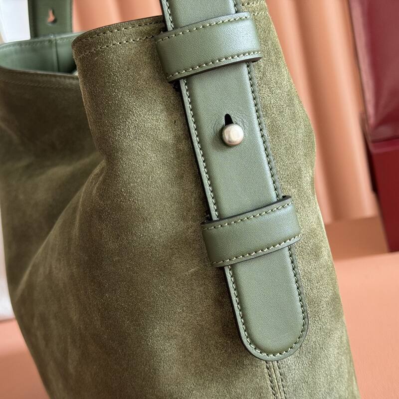 Gucci Beatrix Olive suede shoulder — AAA Quality Replica