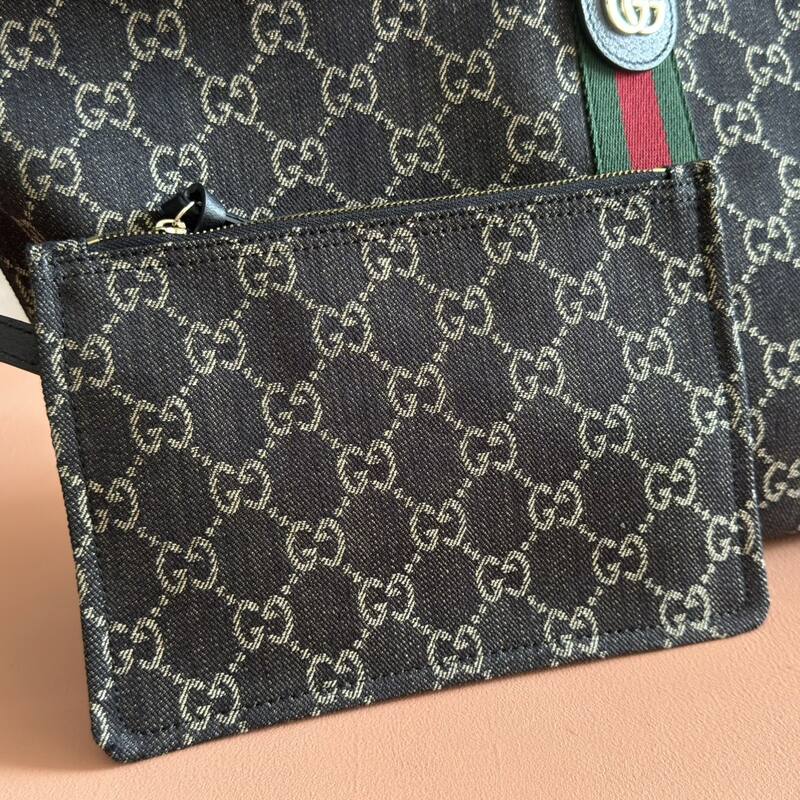 Gucci Giglio GG Supreme Monogram Brown shoulder — Premium Replica