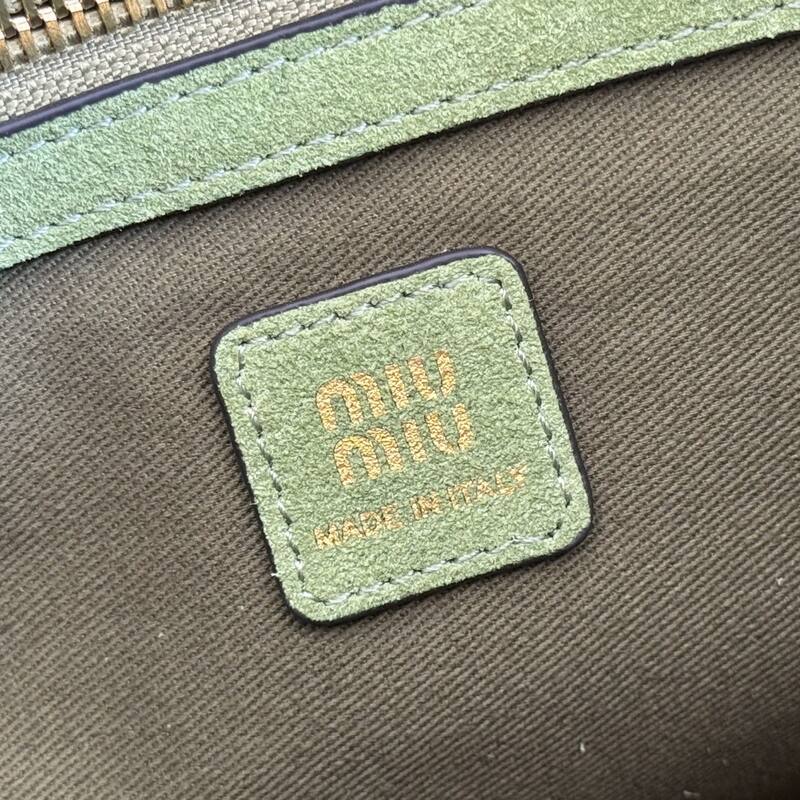 Miu Miu Brown 25x18x10cm shoulder bag — 1:1 Replica