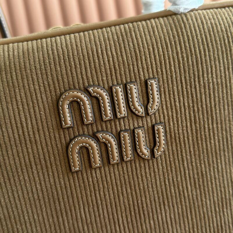 Miu Miu Brown shoulder bag — 1:1 Replica