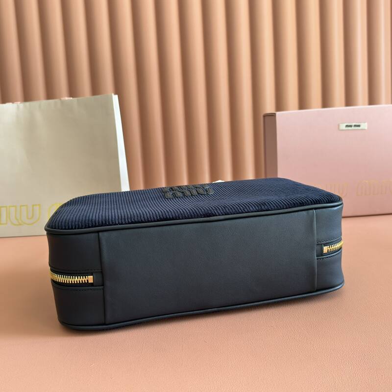 Miu Miu Black shoulder bag — AAA Quality Replica