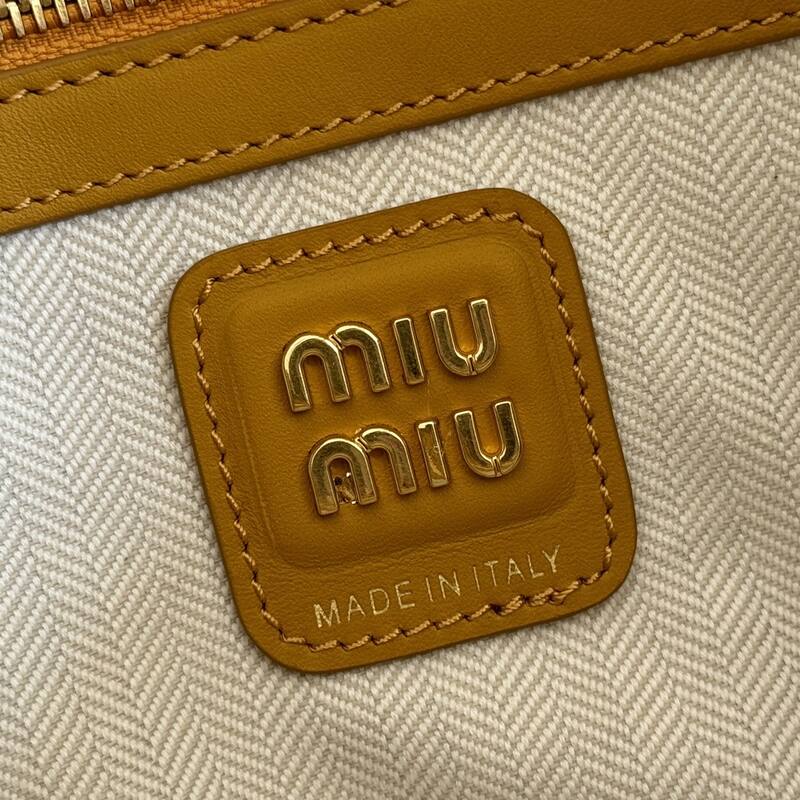 Miu Miu shoulder bag — Premium Replica