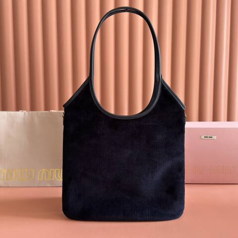 Miu Miu Black shoulder bag Top Quality Replica