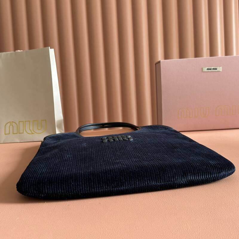 Miu Miu Black shoulder bag — Top Quality Replica