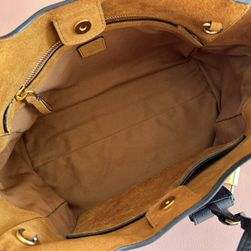 Miu Miu Brown 25x18x10cm shoulder bag — Top Quality Replica