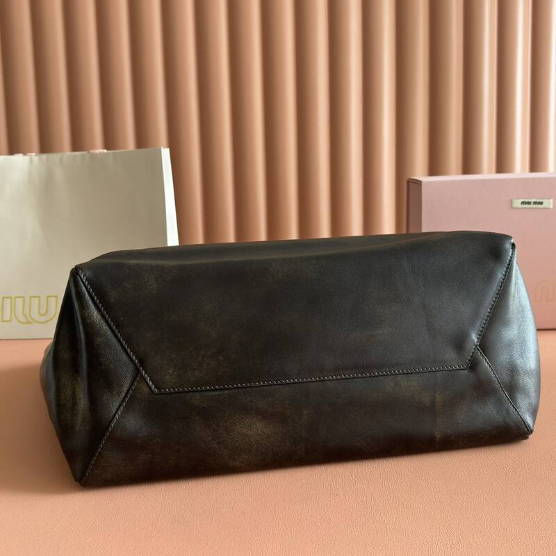Miu Miu Brown 40x30x16cm shoulder bag — AAA Quality Replica