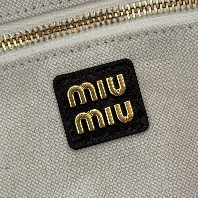 Miu Miu Brown 40x30x16cm shoulder bag — AAA Quality Replica
