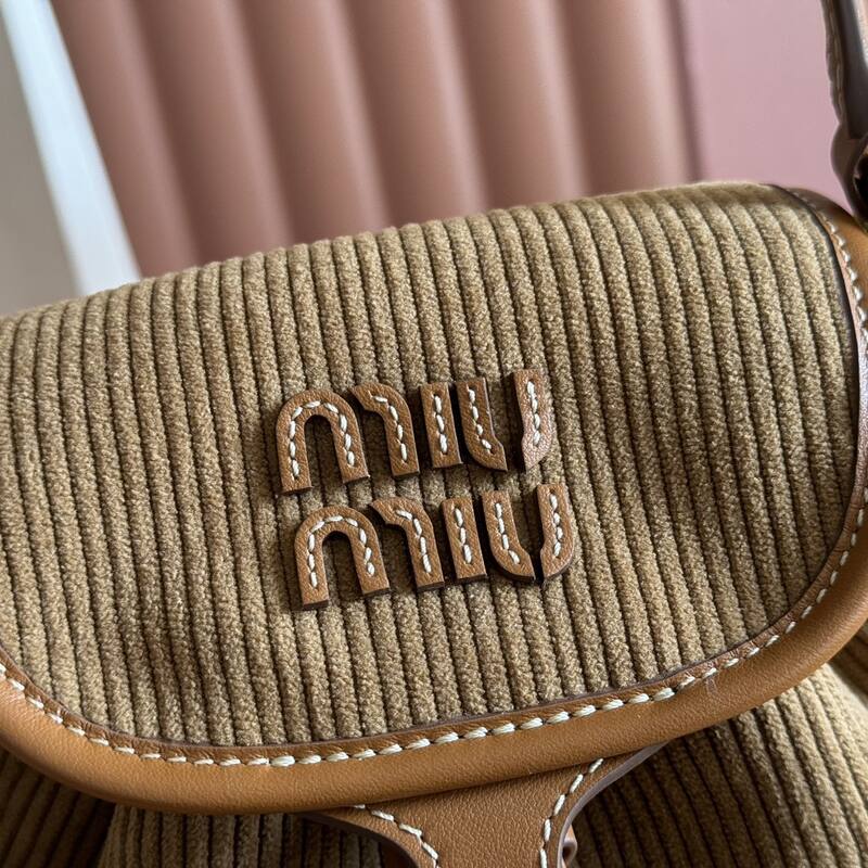 Miu Miu Calfskin shoulder bag — 1:1 Replica