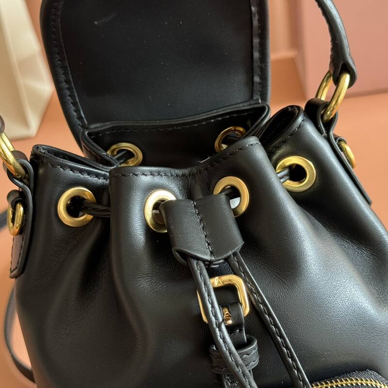 Miu Miu Black shoulder bag — Premium Replica