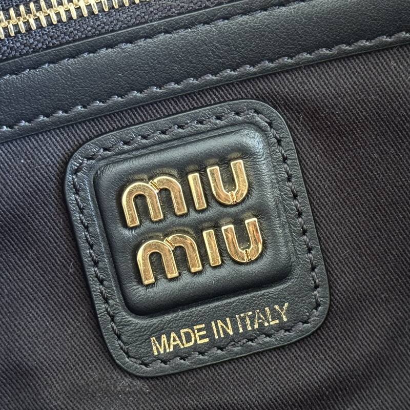 Miu Miu Black shoulder bag — 1:1 Replica