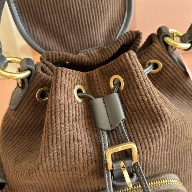 Miu Miu Calfskin shoulder bag — Premium Replica