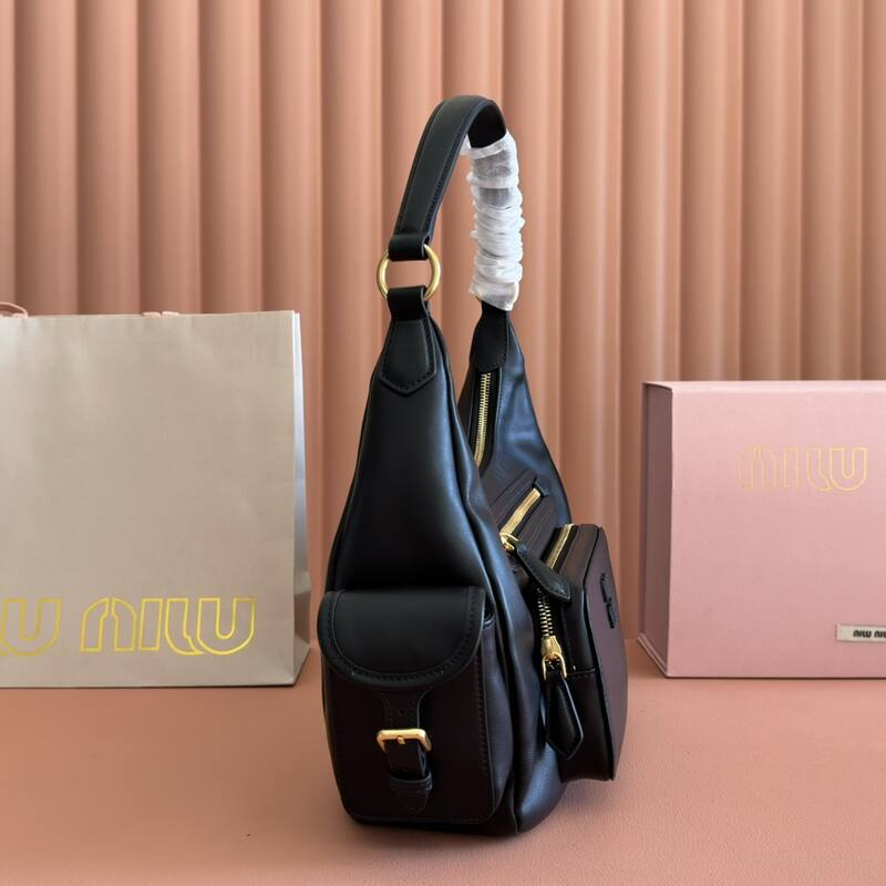 Miu Miu Black shoulder bag — Top Quality Replica