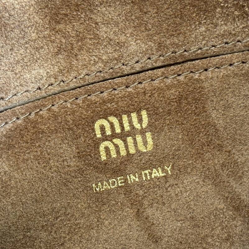 Miu Miu 25x18x10cm shoulder bag — Top Quality Replica