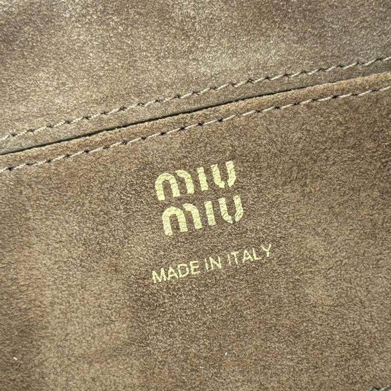 Miu Miu Beige 25x18x10cm shoulder bag — Top Quality Replica