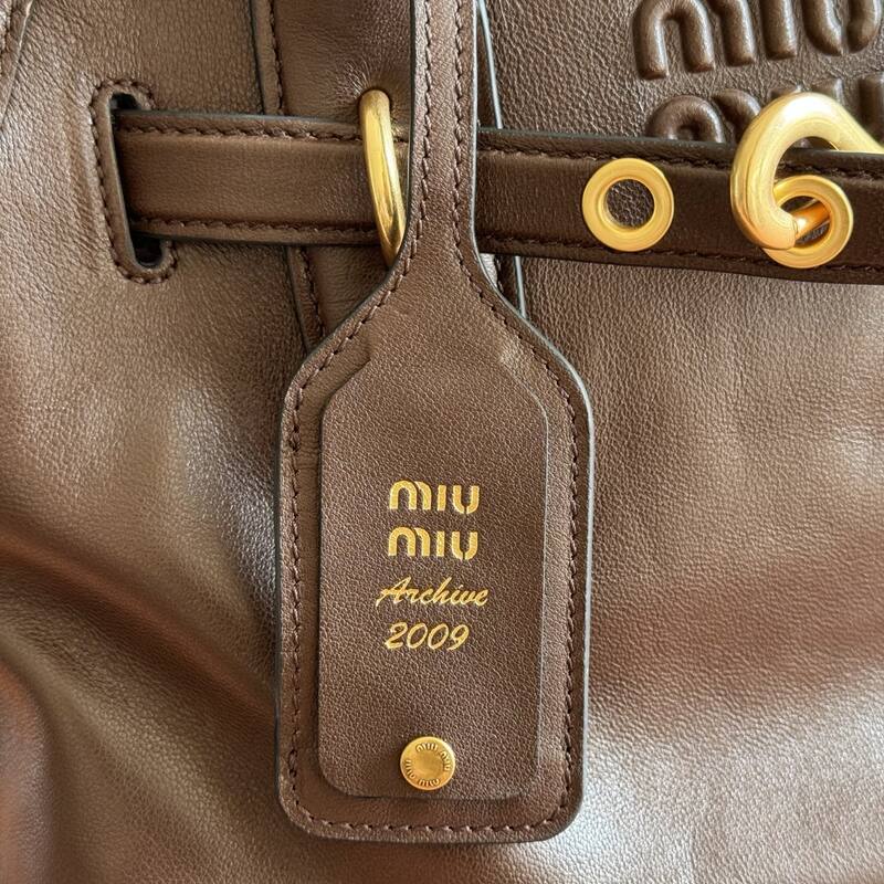 Miu Miu Brown shoulder bag — Premium Replica