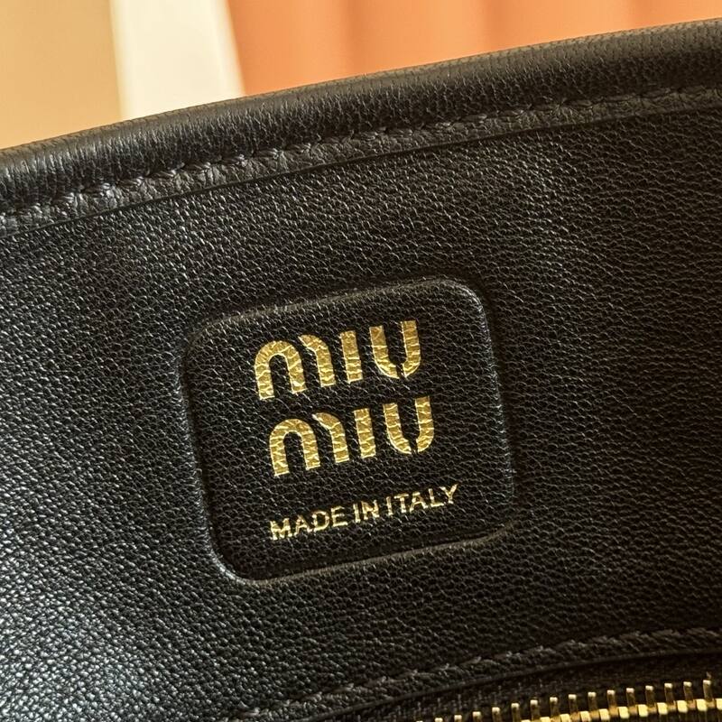 Miu Miu Black shoulder bag — Top Quality Replica