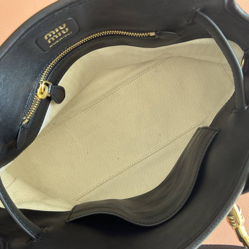 Miu Miu Black shoulder bag — Top Quality Replica