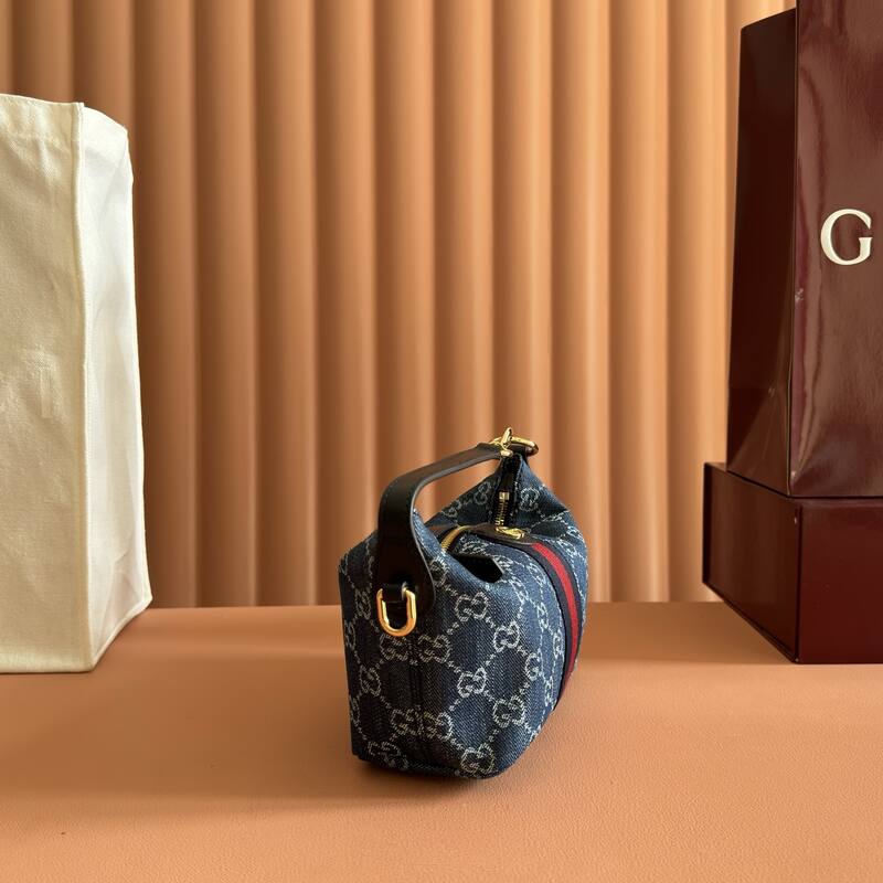Gucci Blue denim GG with Web stripe shoulder — Premium Replica