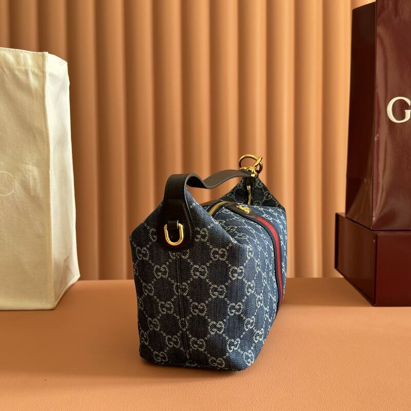 Gucci Blue GG denim with Web stripe shoulder — Top Quality Replica