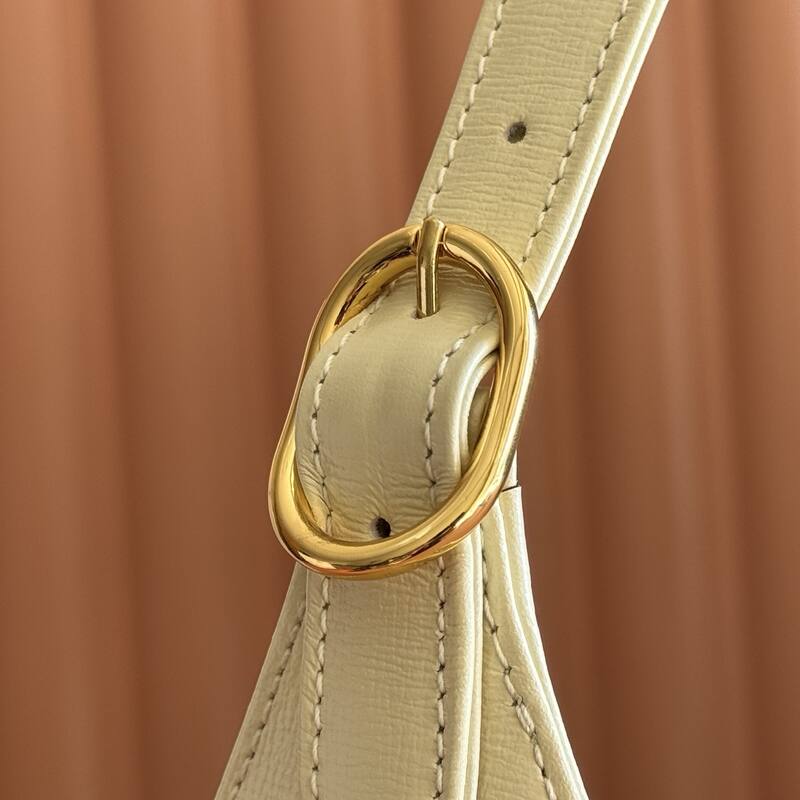 Gucci Jackie 1955 Beige Ebony GG Supreme with white leather trim shoulder — Premium Replica