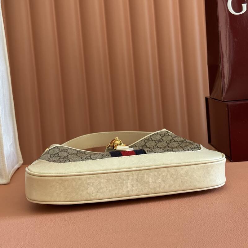 Gucci Jackie 1955 Beige Ebony GG Supreme with white leather trim shoulder — Premium Replica