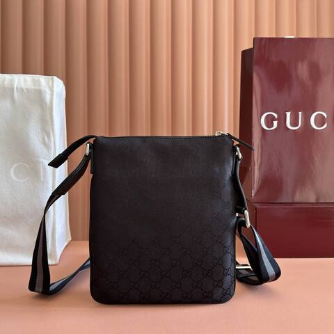 Gucci Black GG Supreme crossbody Top Quality Replica