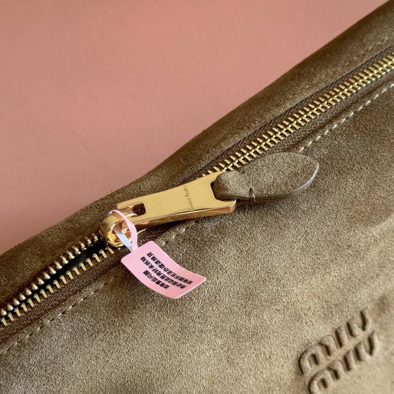 Miu Miu shoulder bag — Premium Replica