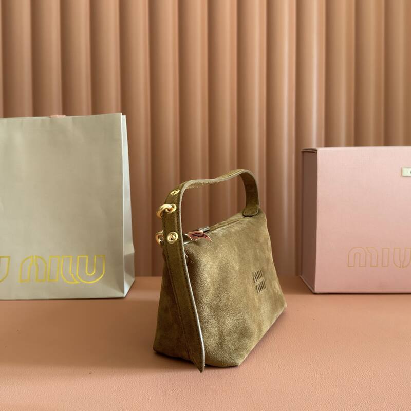 Miu Miu shoulder bag — Premium Replica