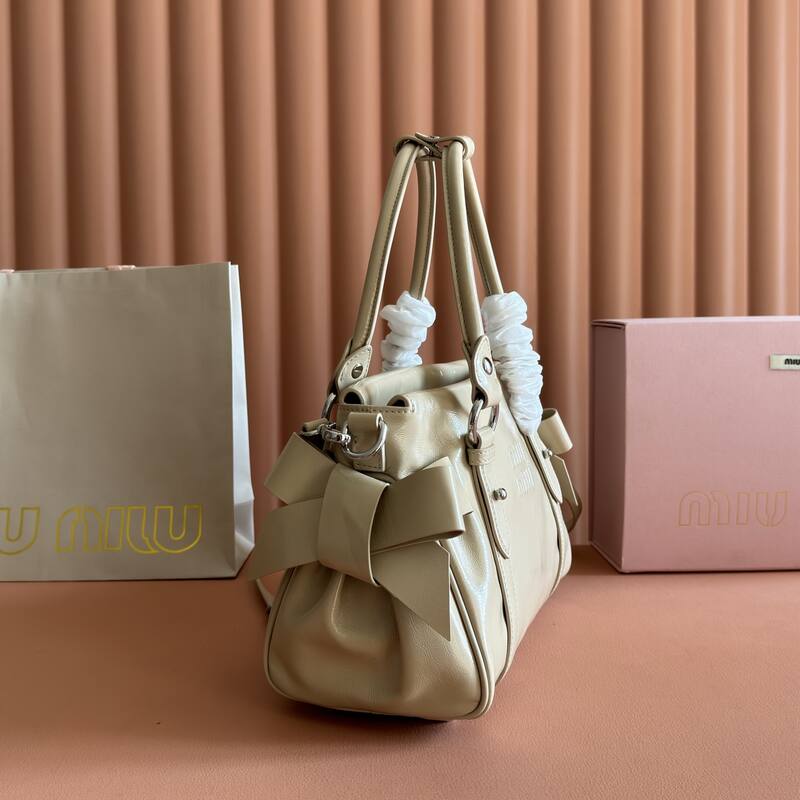 Miu Miu Beige shoulder bag — 1:1 Replica