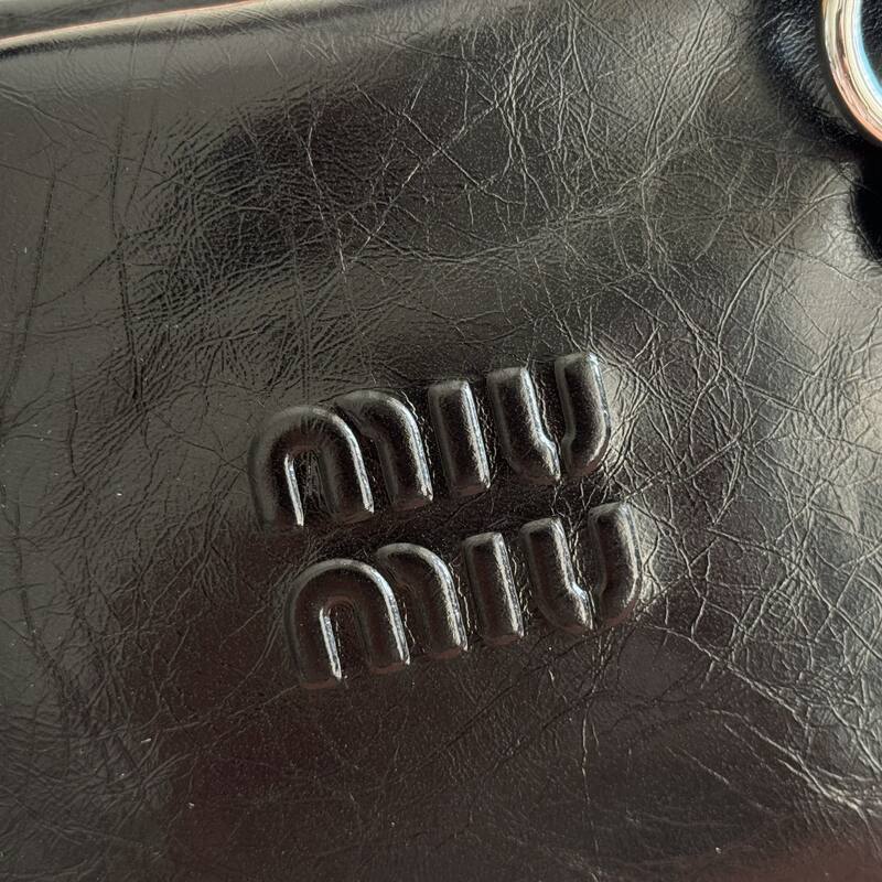 Miu Miu Black shoulder bag — 1:1 Replica