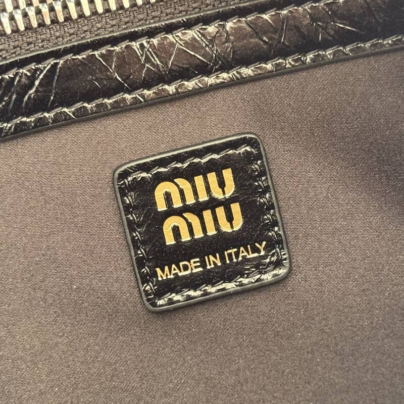 Miu Miu Black shoulder bag — 1:1 Replica