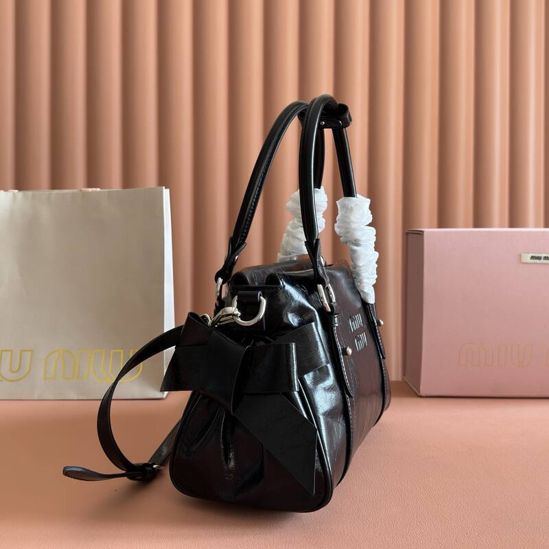 Miu Miu Black shoulder bag — 1:1 Replica