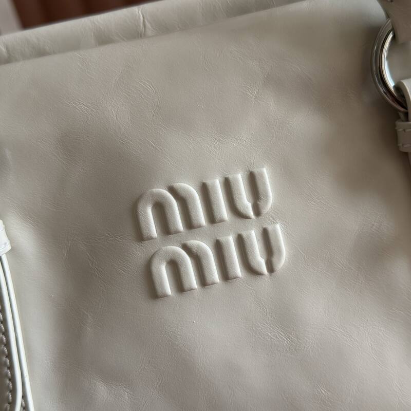 Miu Miu White shoulder bag — AAA Quality Replica