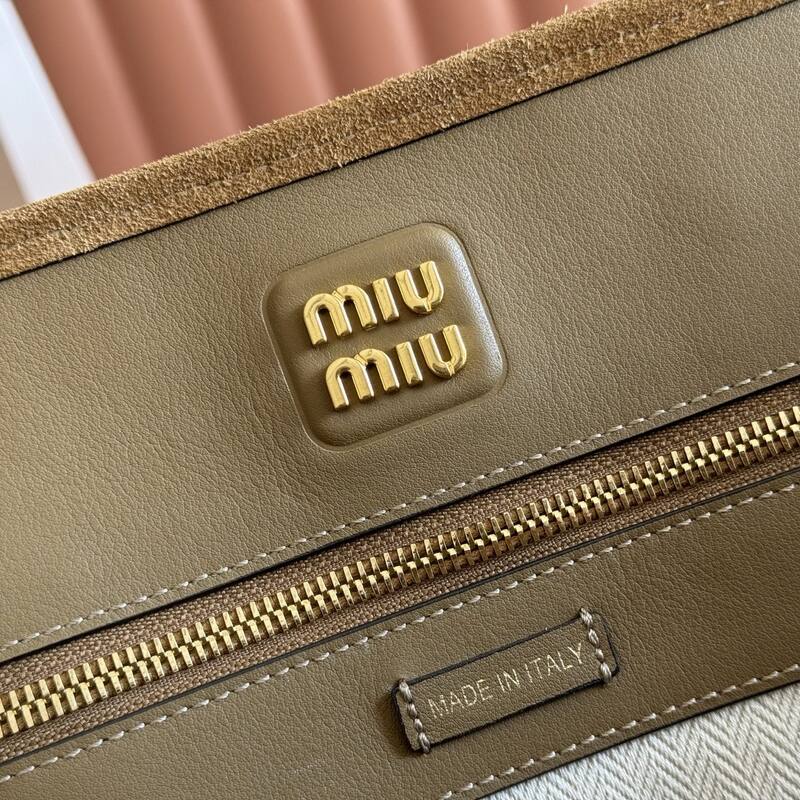 Miu Miu Brown shoulder bag — 1:1 Replica