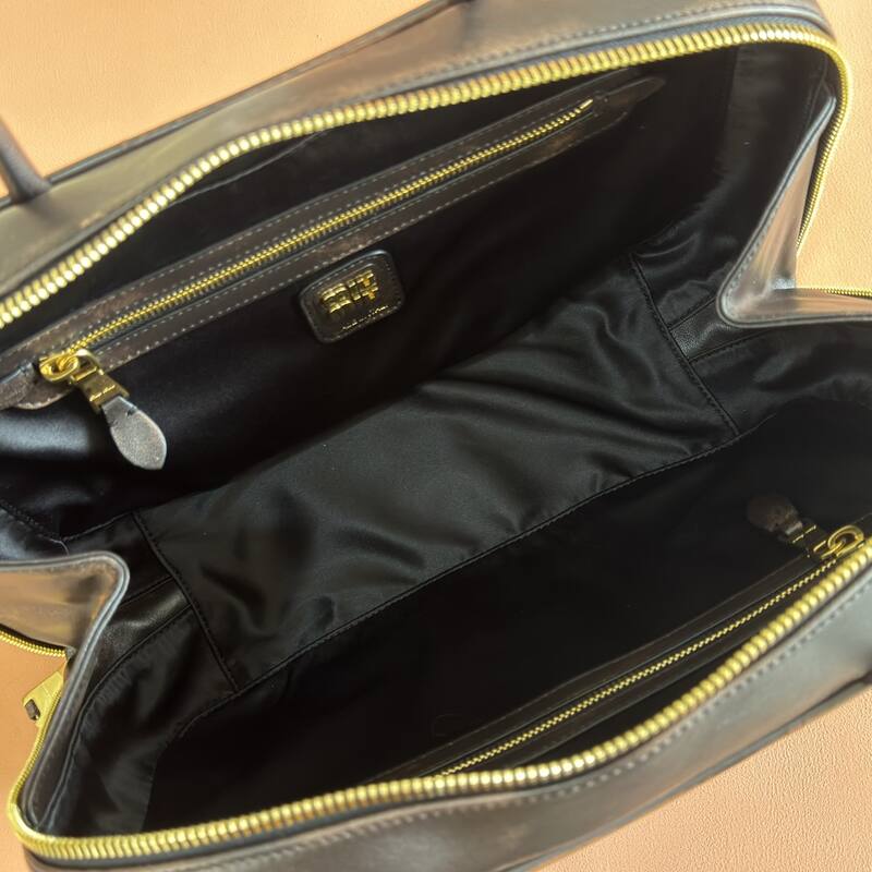 Miu Miu Brown shoulder bag — Top Quality Replica